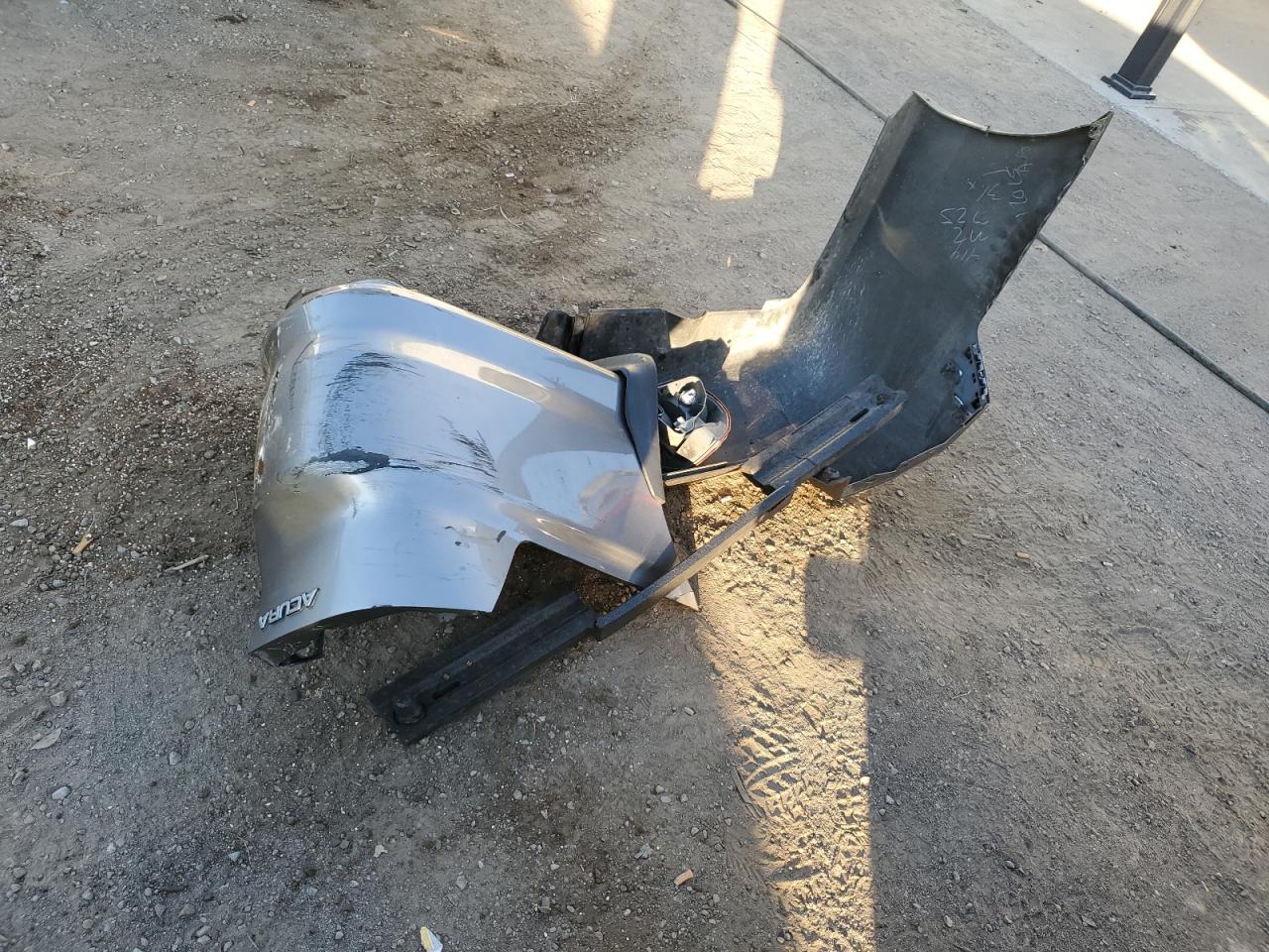 2004 Acura 1.7El Touring VIN: 2HHES366X4H003256 Lot: 85478605