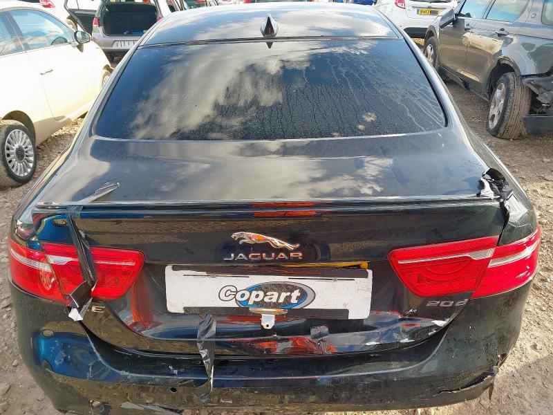 2018 JAGUAR XE R-SPORT D AUTO 