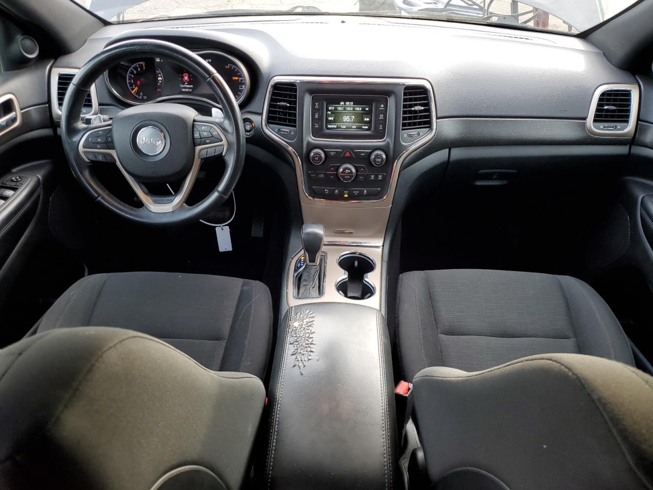 2017 Jeep Grand Cherokee Laredo VIN: 1C4RJFAGXHC739745 Lot: 85949955