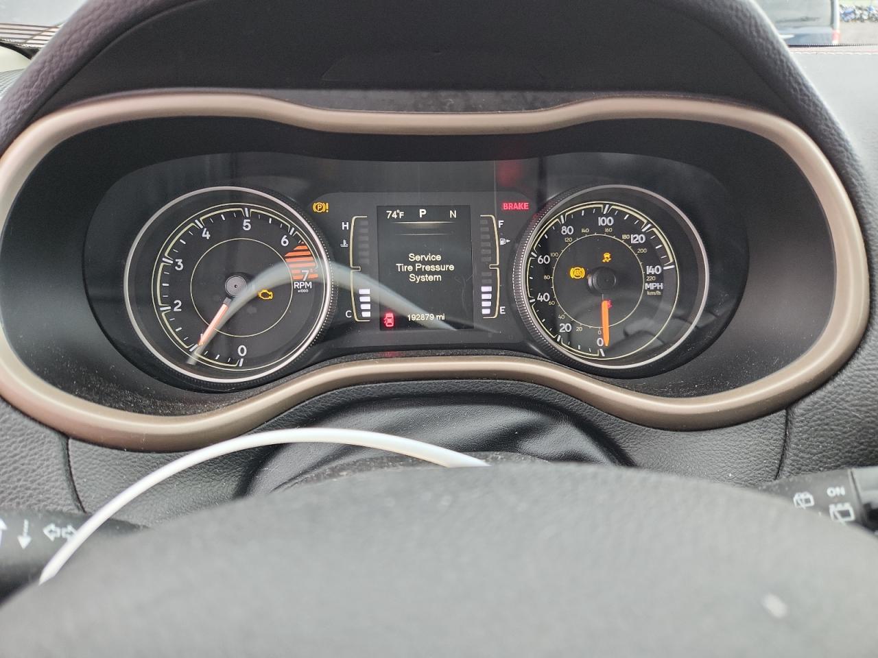 2016 Jeep Cherokee Latitude VIN: 1C4PJMCB5GW289447 Lot: 85540945