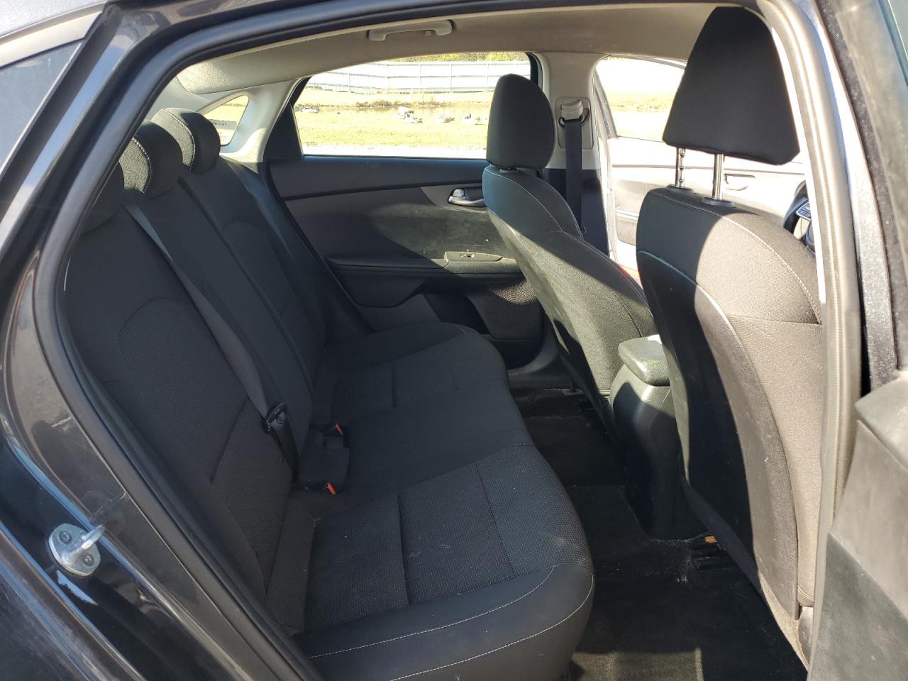 2019 Kia Forte Fe VIN: 3KPF24AD3KE032304 Lot: 82550435