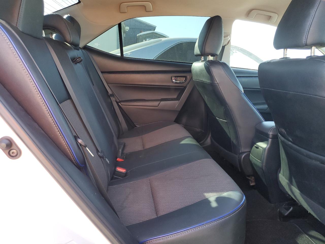 2017 Toyota Corolla L VIN: 2T1BURHEXHC958601 Lot: 81968695