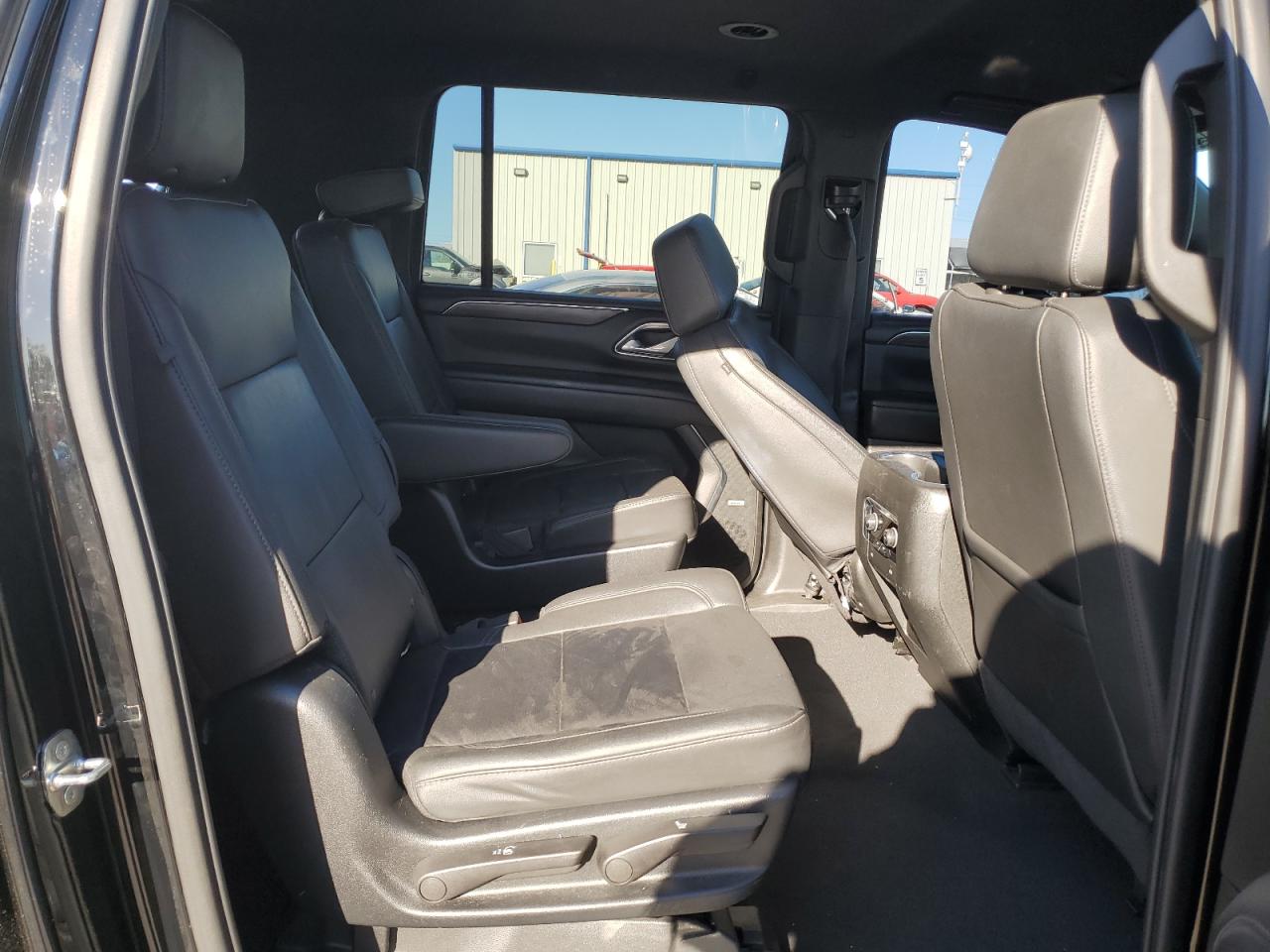 2022 Chevrolet Suburban C1500 Lt VIN: 1GNSCCKD9NR147834 Lot: 84473785