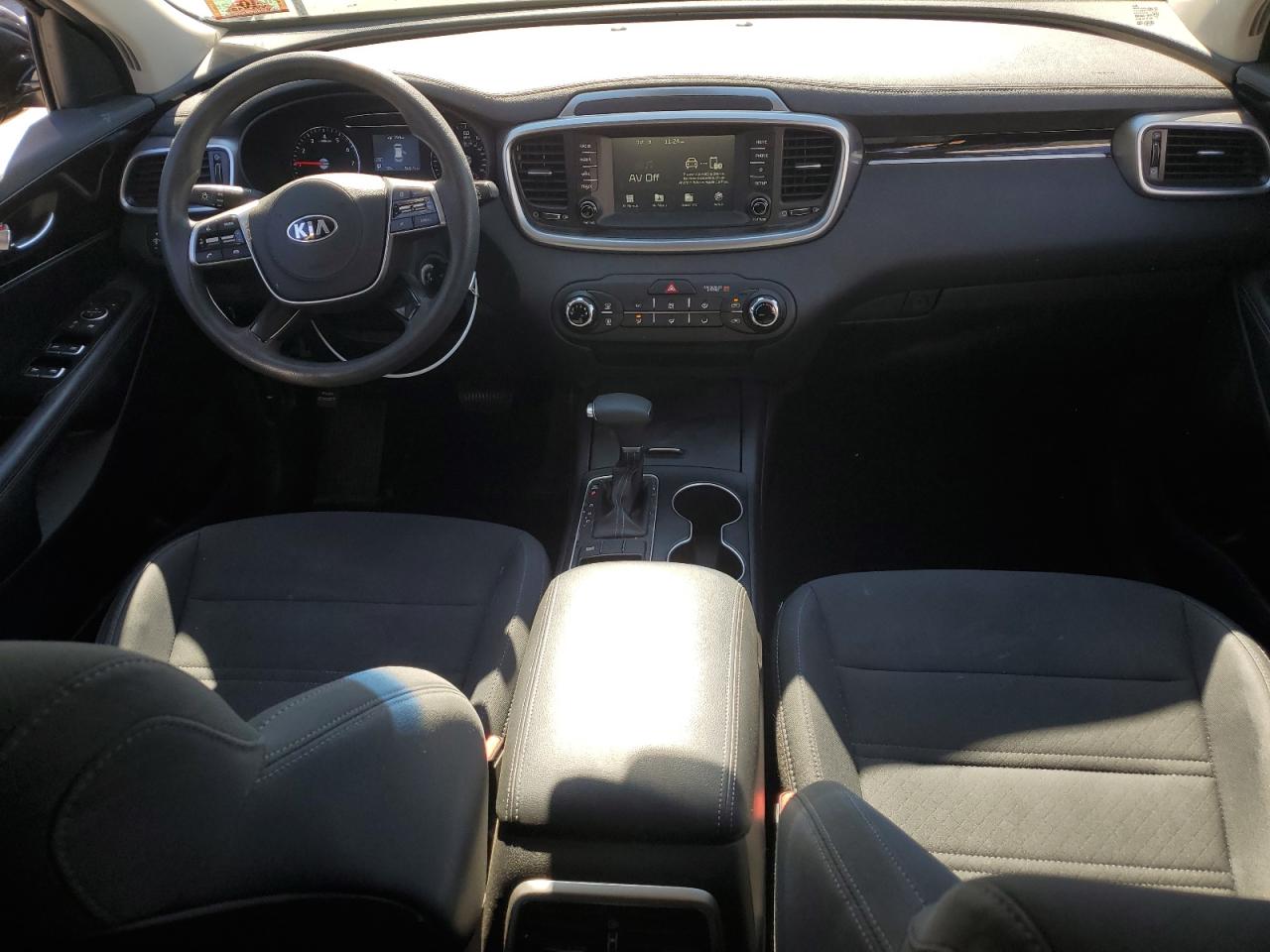 2019 Kia Sorento L VIN: 5XYPG4A3XKG511660 Lot: 85664345