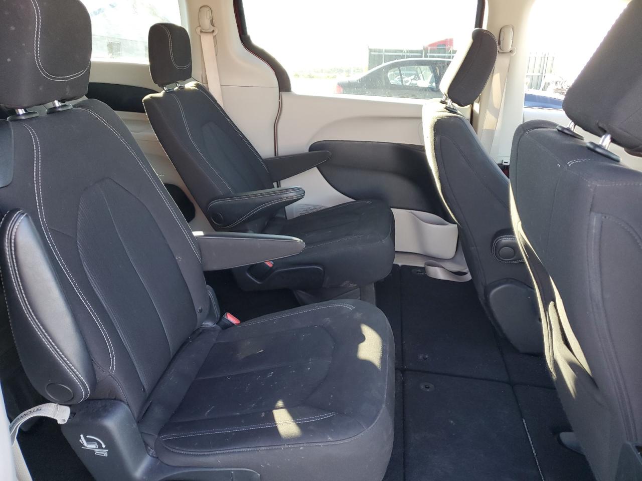 2022 Chrysler Voyager Lx VIN: 2C4RC1CG3NR226348 Lot: 91034525