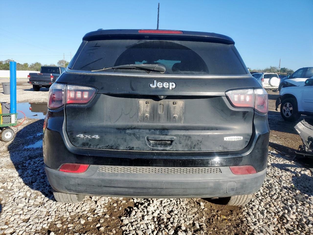 2018 Jeep Compass Latitude VIN: 3C4NJDBB7JT349735 Lot: 90604635