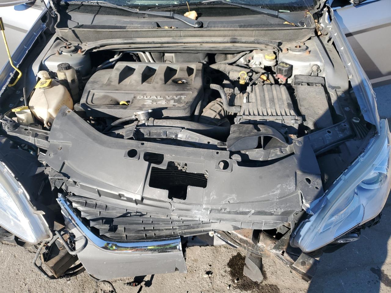 2014 Chrysler 200 Lx VIN: 1C3CCBAB0EN142282 Lot: 90303605