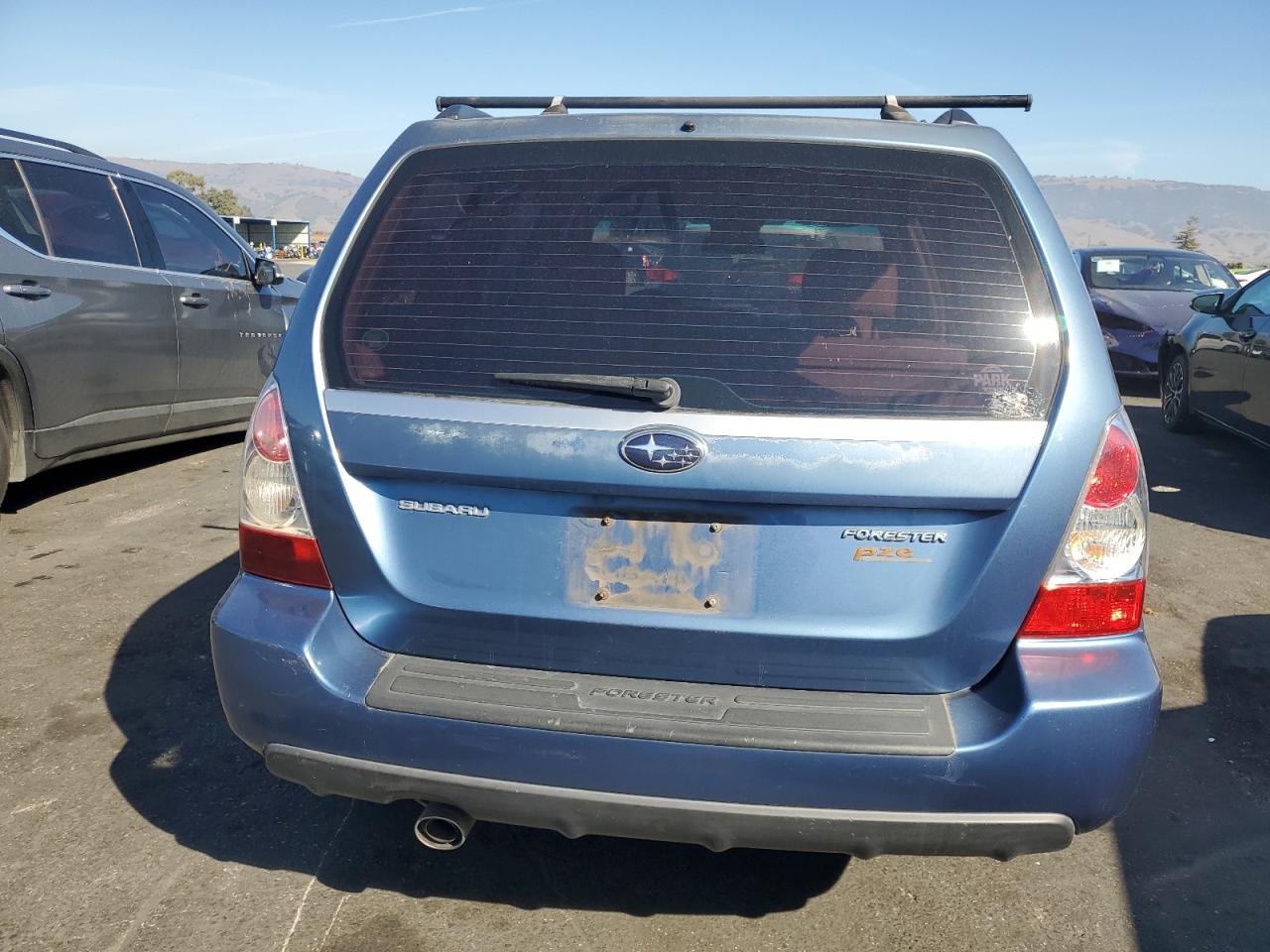 2008 Subaru Forester 2.5X VIN: JF1SG636X8H718598 Lot: 90740145