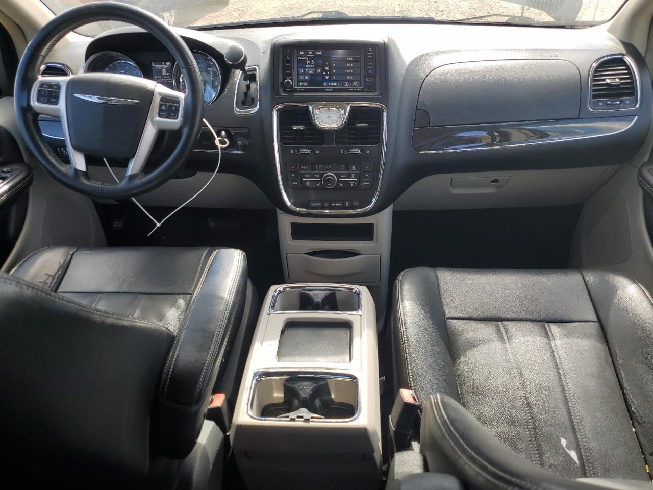 2015 Chrysler Town & Country Touring VIN: 2C4RC1BG4FR709303 Lot: 86144695
