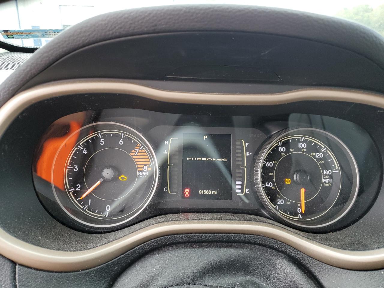 2017 Jeep Cherokee Sport VIN: 1C4PJLAS2HD236053 Lot: 82418975