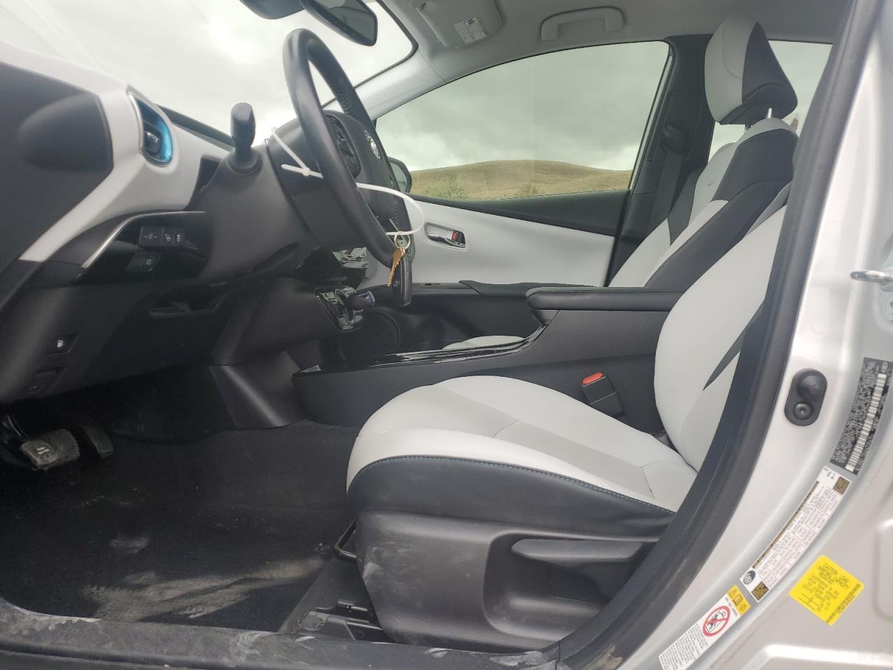 2021 Toyota Prius Le VIN: JTDL9MFU4M3028425 Lot: 84482075