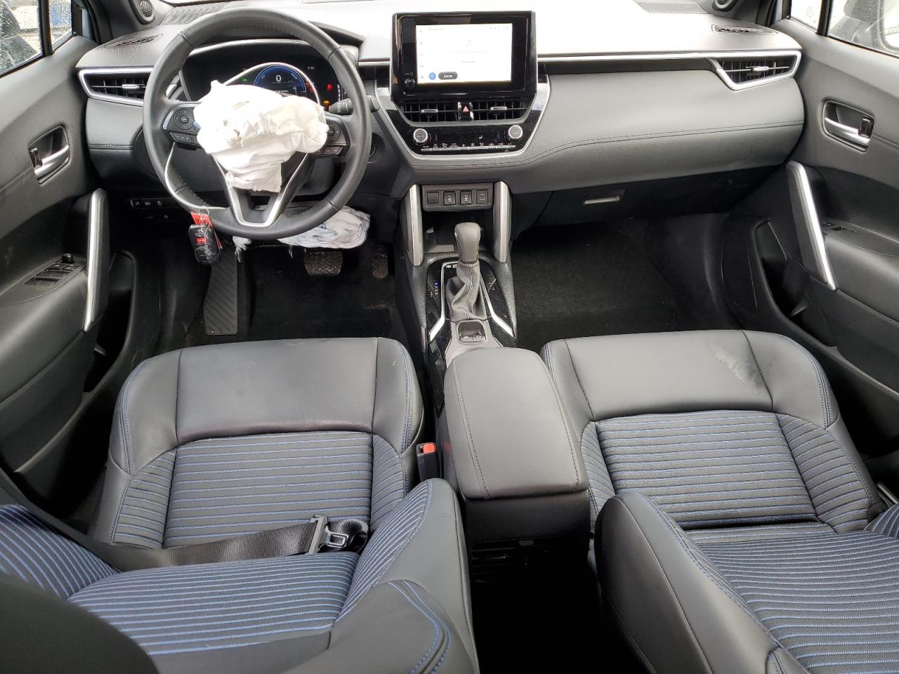 2024 Toyota Corolla Cross Se VIN: 7MUFBABG9RV018517 Lot: 82424065
