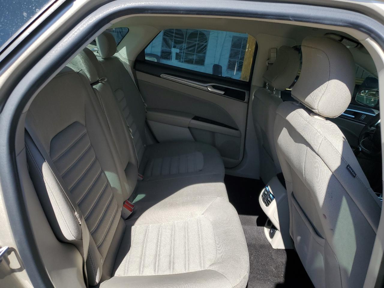 2018 Ford Fusion Se Hybrid VIN: 3FA6P0LU4JR281327 Lot: 85102805