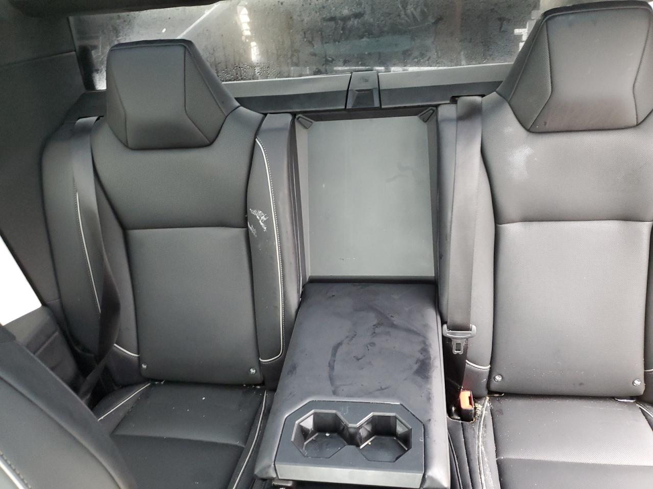 2024 Tesla Cybertruck VIN: 7G2CEHEE0RA041058 Lot: 87259195