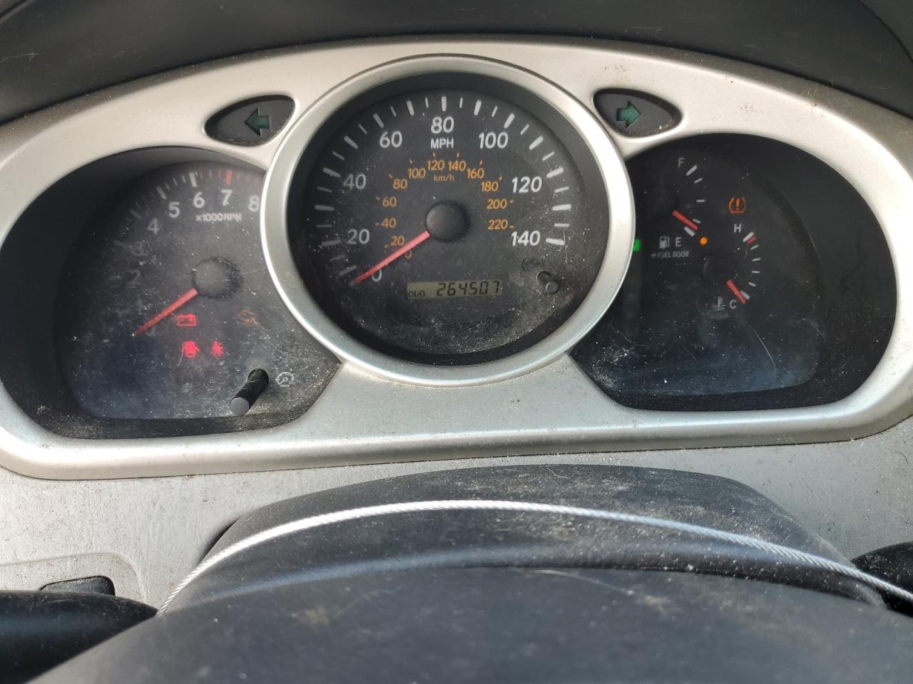2004 Toyota Highlander VIN: JTEGD21A240103122 Lot: 82653145