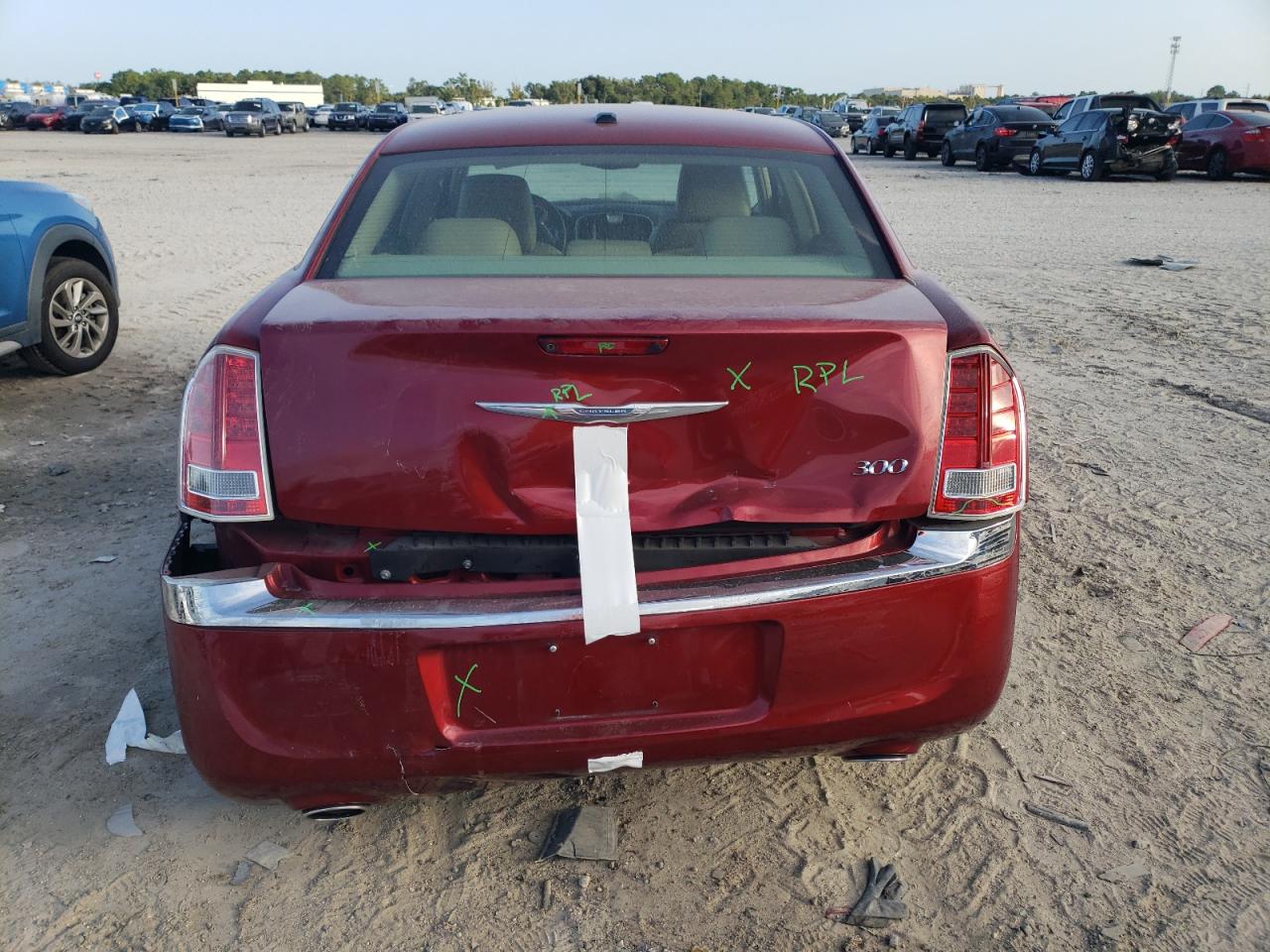 2012 Chrysler 300 Limited VIN: 2C3CCACG2CH274842 Lot: 84888355
