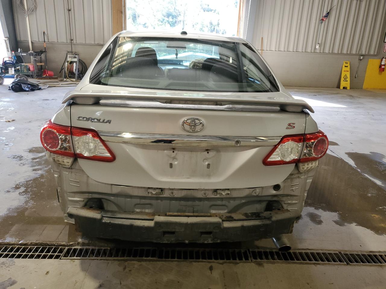 2011 Toyota Corolla Base VIN: 2T1BU4EE9BC631153 Lot: 82187545