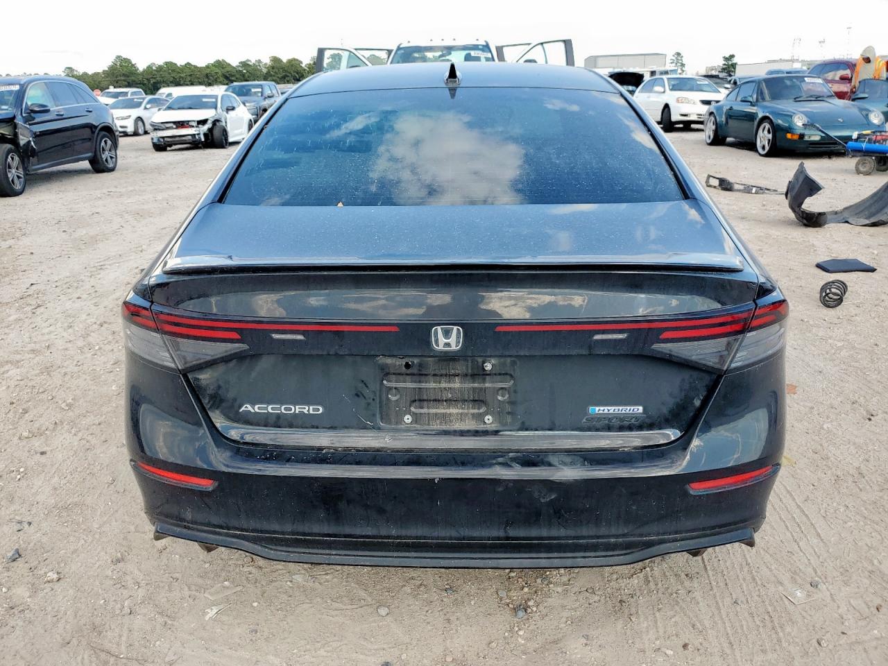 2024 Honda Accord Hybrid Sport-L VIN: 1HGCY2F71RA053370 Lot: 85757215