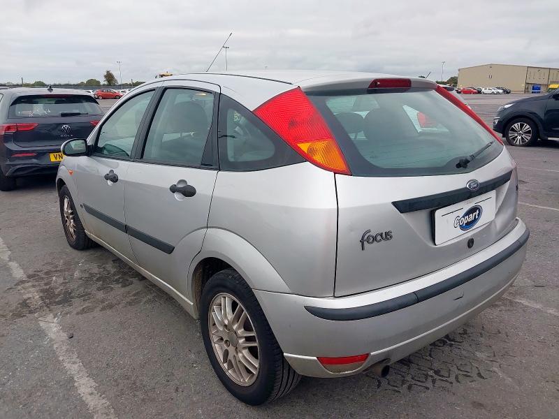 2003 FORD FOCUS LX 