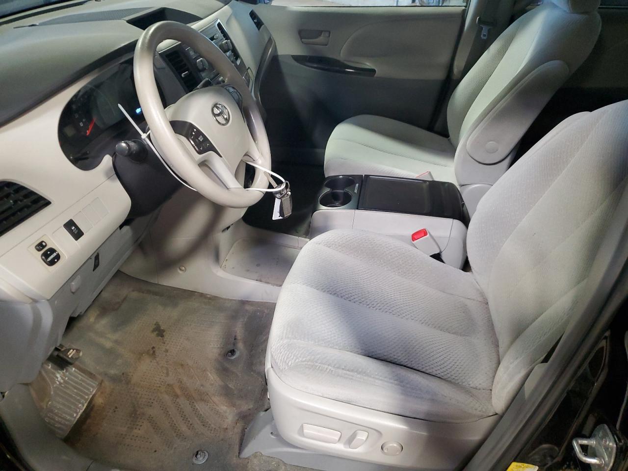 2013 Toyota Sienna Le VIN: 5TDKK3DC1DS337059 Lot: 85728045