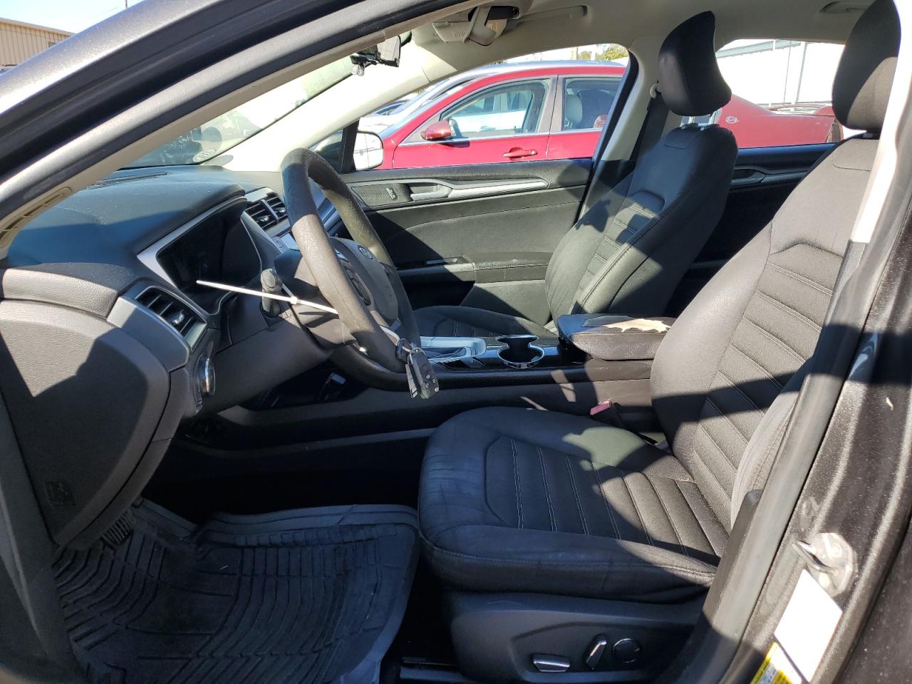 2015 Ford Fusion Se VIN: 3FA6P0H71FR302967 Lot: 82453585