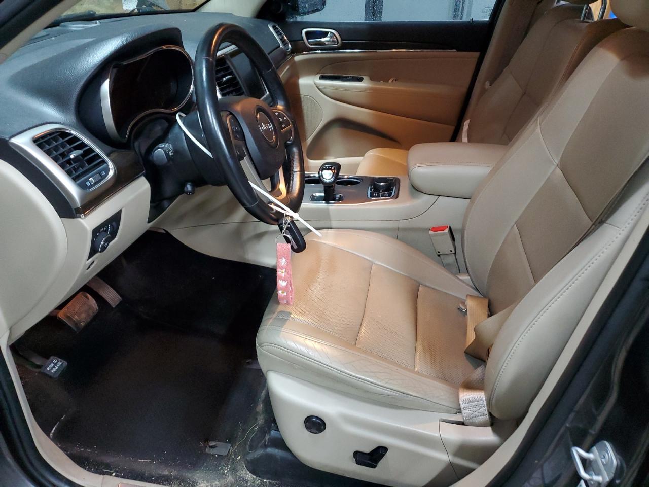 2014 Jeep Grand Cherokee Limited VIN: 1C4RJFBG9EC570747 Lot: 82375405