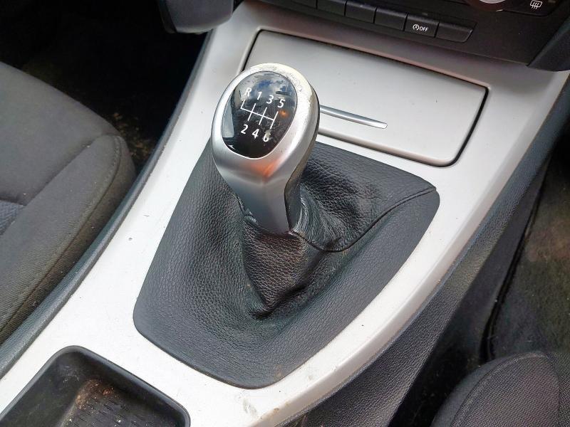 2009 BMW 320I SE 