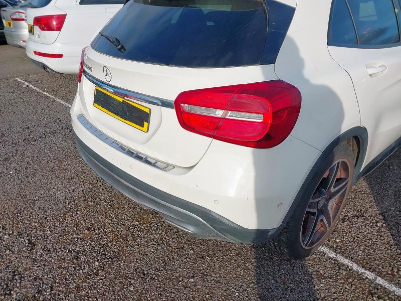 2014 MERCEDES-BENZ GLA220 AMGLINE PREM+CDI 4 