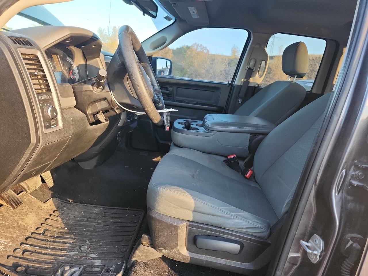 2015 Ram 1500 St VIN: 1C6RR7FT1FS548133 Lot: 87311295