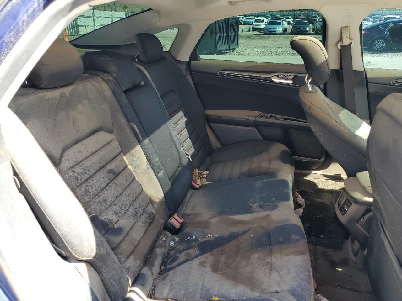 2013 Ford Fusion Se Hybrid VIN: 3FA6P0LU9DR192793 Lot: 82495455