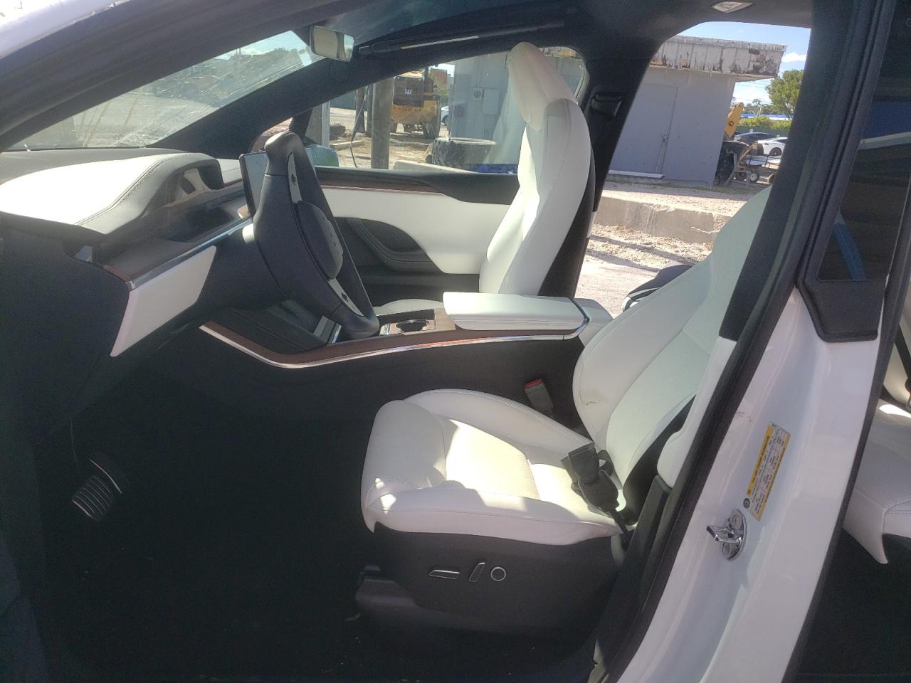 2022 Tesla Model X VIN: 7SAXCDE54NF364774 Lot: 82361985