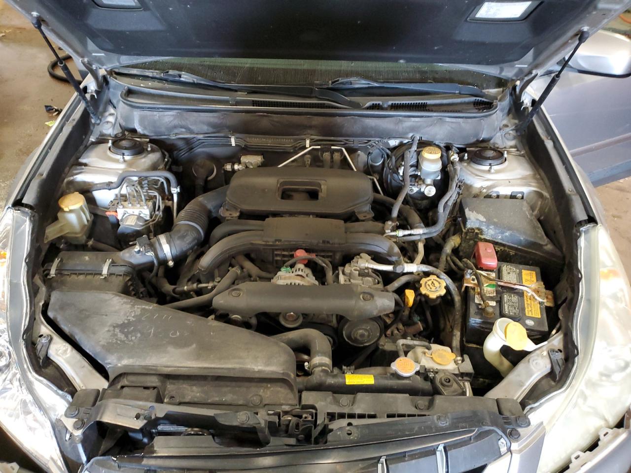 2011 Subaru Outback 2.5I Limited VIN: 4S4BRBKC0B3435826 Lot: 86281185