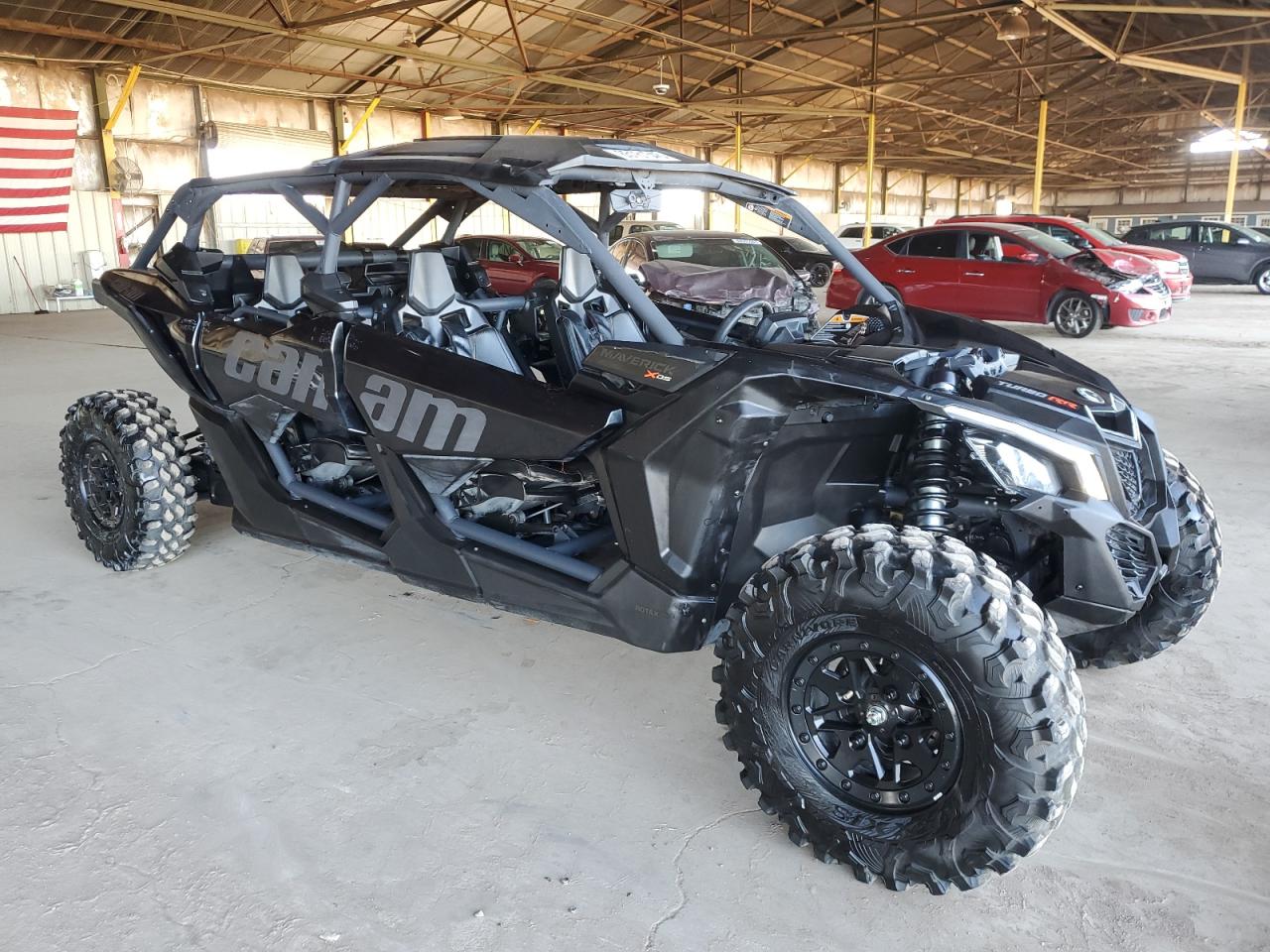 CAN-AM SIDEBYSIDE 2023. Lot# 85161345. VIN 3JBVEAV43PE002421. Photo 1