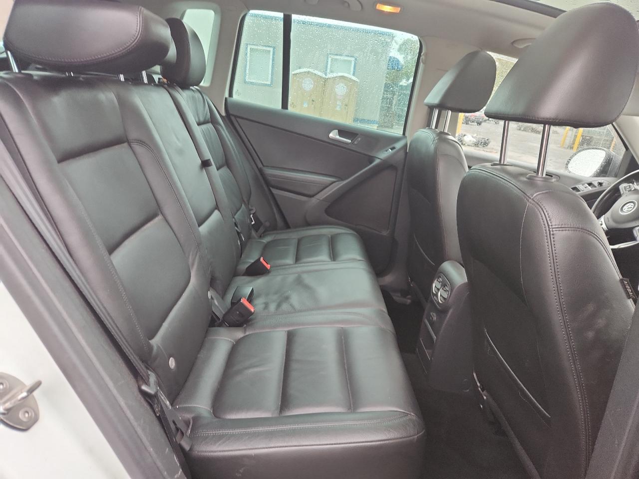 2017 Volkswagen Tiguan Sport VIN: WVGUV7AX0HW507251 Lot: 86224645