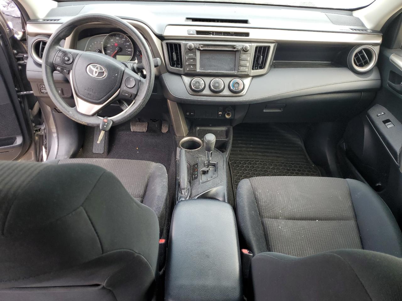 2015 Toyota Rav4 Le VIN: JTMBFREVXFJ038709 Lot: 86331425