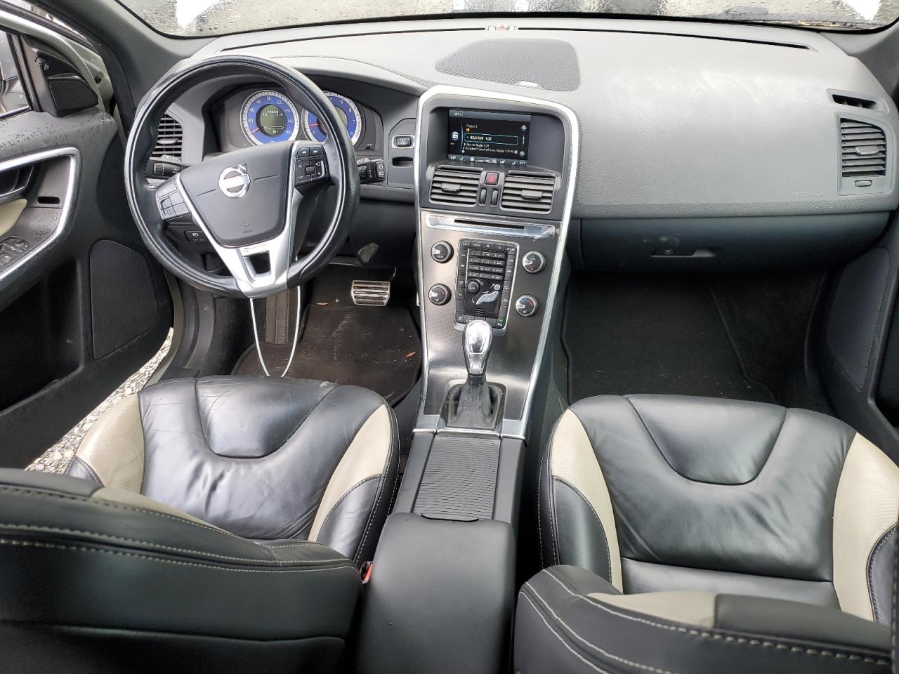 YV4902DZ9D2414137 VOLVO XC60 2013 SILVER Photo 8