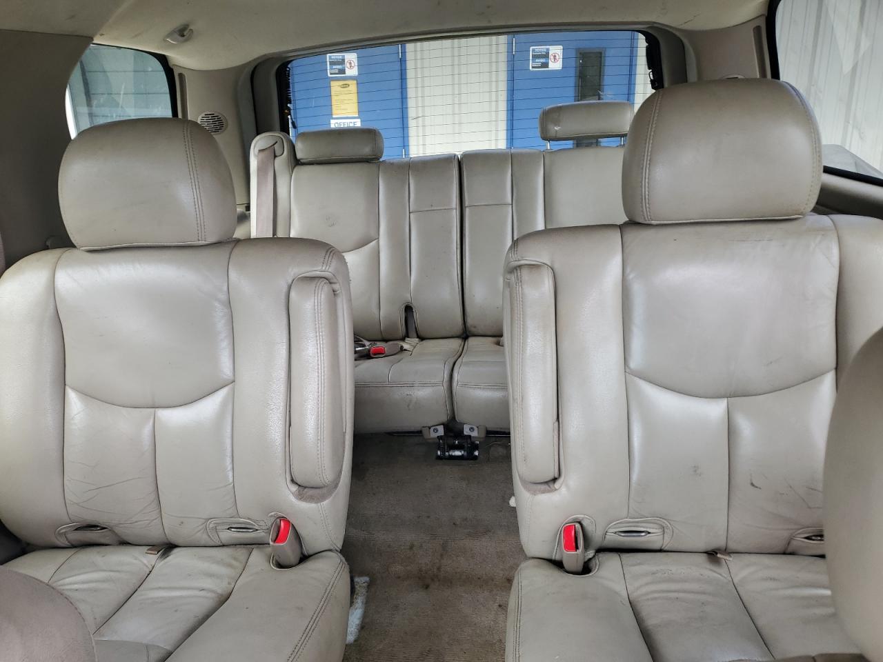 2005 Chevrolet Tahoe K1500 VIN: 1GNEK13T85R230519 Lot: 85675895