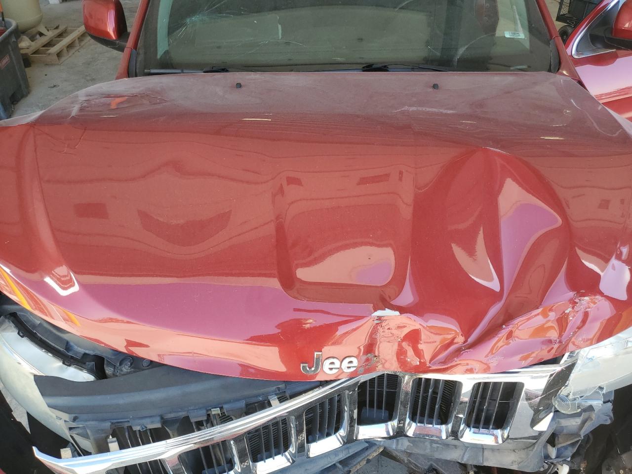 2011 Jeep Grand Cherokee Laredo VIN: 1J4RR4GG0BC595984 Lot: 82162155