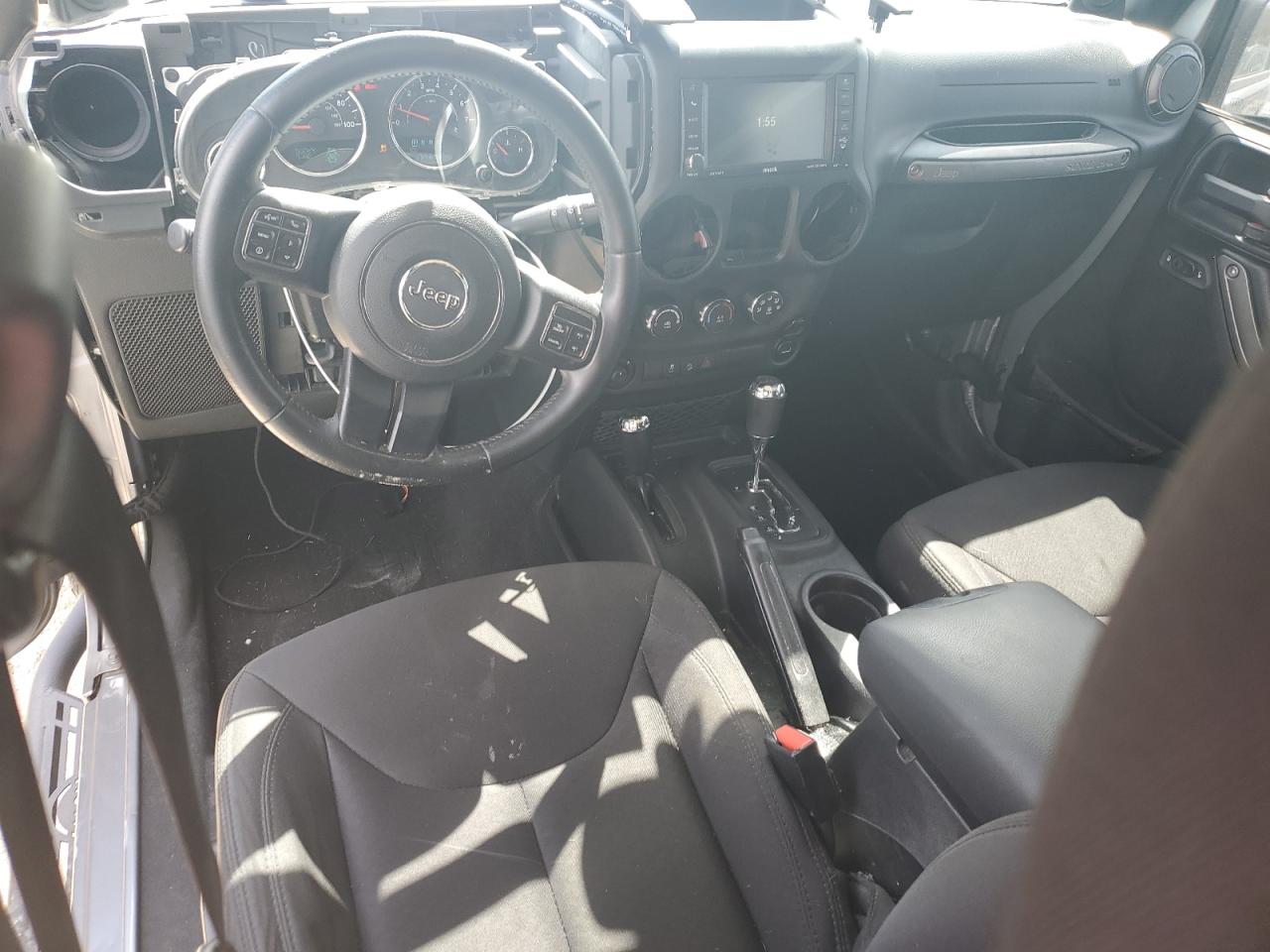 2014 Jeep Wrangler Unlimited Sport VIN: 1C4BJWDG2EL218415 Lot: 85104895