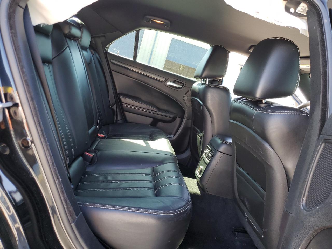 2013 Chrysler 300 S VIN: 2C3CCABG8DH586425 Lot: 82609745