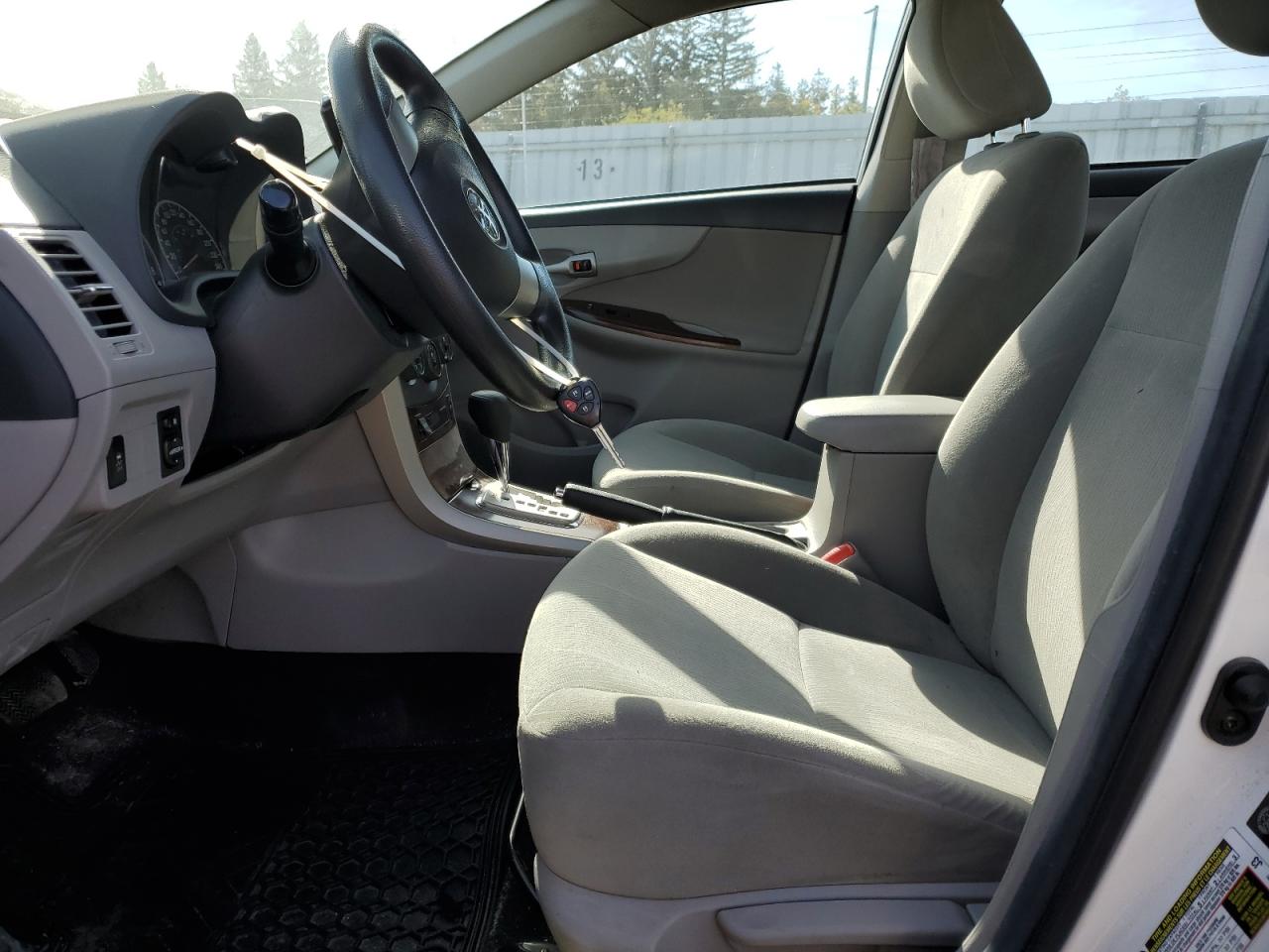 2011 Toyota Corolla Base VIN: 2T1BU4EE5BC616102 Lot: 85081225