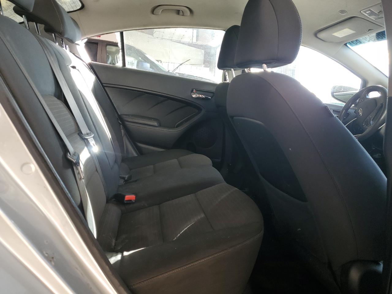 2015 Kia Forte Lx VIN: KNAFX4A63F5321457 Lot: 86289185