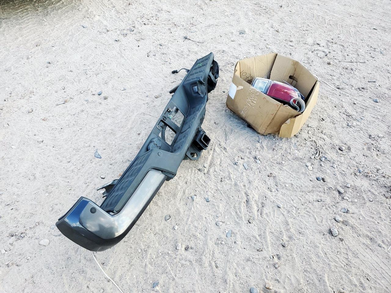 2021 Toyota Tacoma Double Cab VIN: 5TFCZ5AN1MX253867 Lot: 85162775