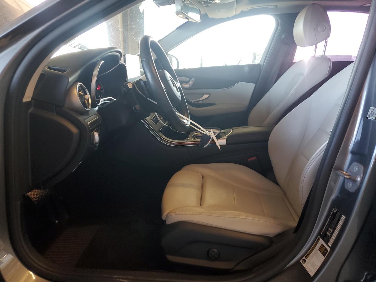 2017 Mercedes-Benz C 300 VIN: 55SWF4JB3HU225525 Lot: 85542735