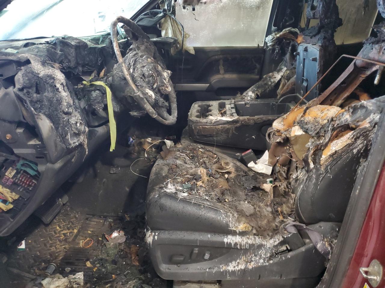 2015 Chevrolet Silverado K1500 Lt VIN: 1GCVKREC2FZ301493 Lot: 85342635