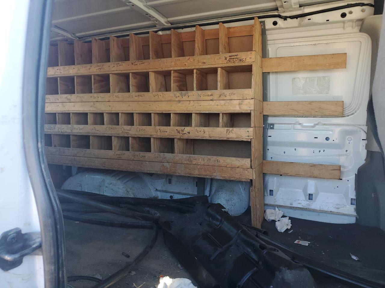 2013 Ford E250 Delivery Van VIN: 1FTNE2EW8DDA26084 Lot: 87186055