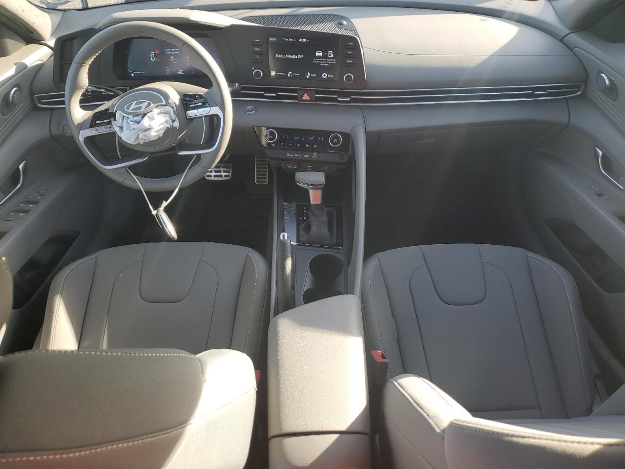 Elantra Elantra