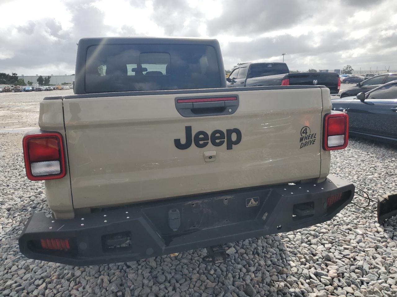 2022 Jeep Gladiator Sport VIN: 1C6HJTAG1NL177487 Lot: 84777625