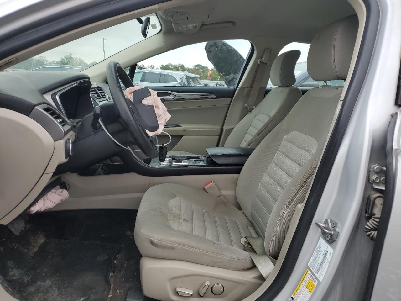 2017 Ford Fusion Se VIN: 3FA6P0H70HR410824 Lot: 89739935