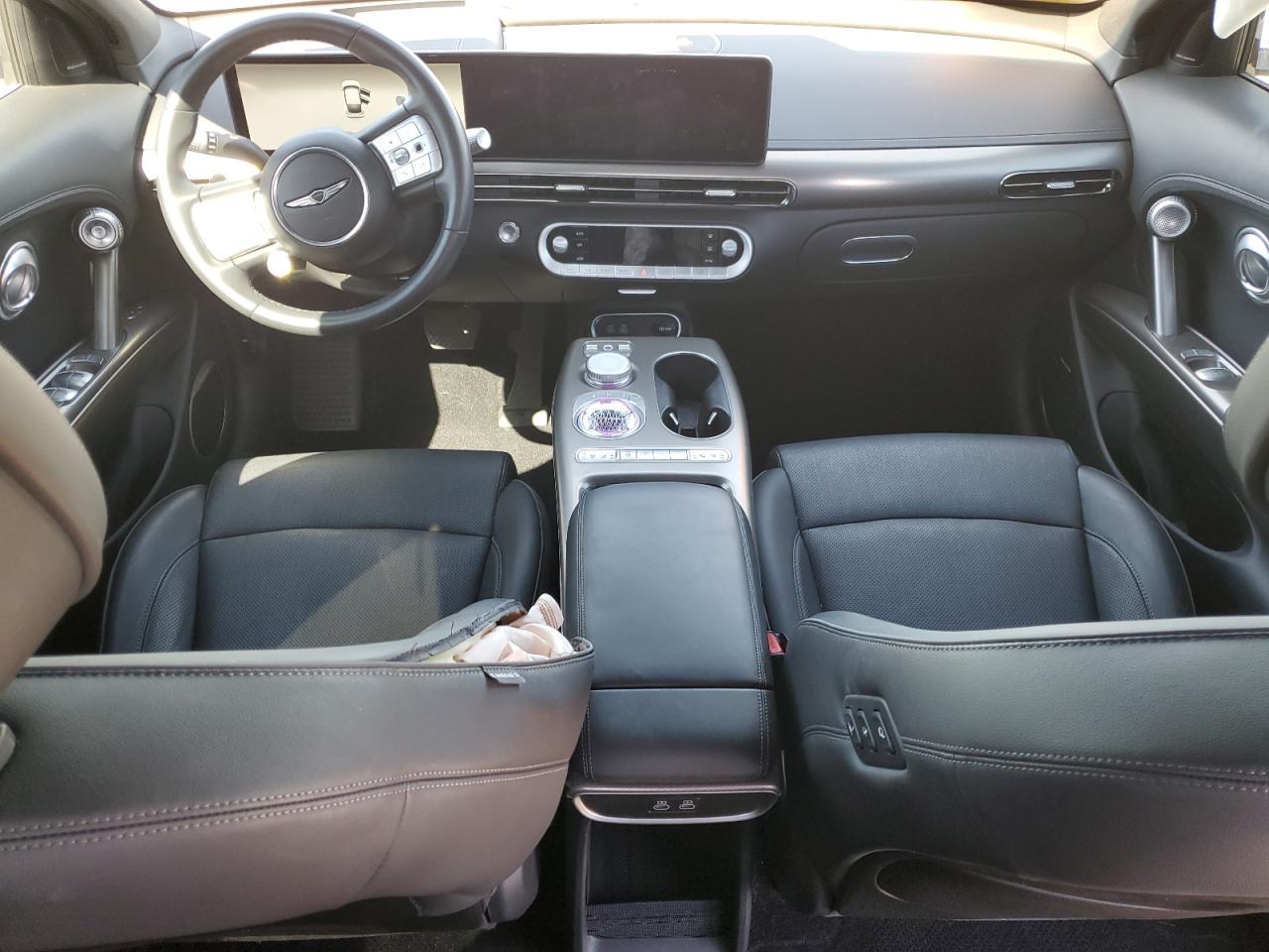 2023 Genesis Gv60 Advanced VIN: KMUKCDTC9PU014055 Lot: 82251895